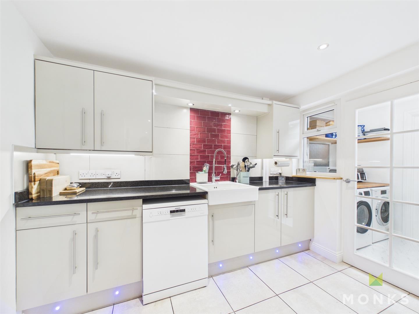 75 Glebelands, Shrewsbury, SY4 4JU For Sale